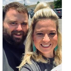 Meet your Posher, Ashlee